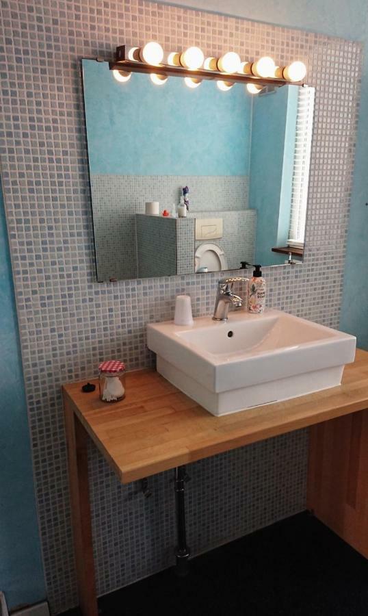 オステンド Logies Zen Aan Zee Bed & Breakfast エクステリア 写真
